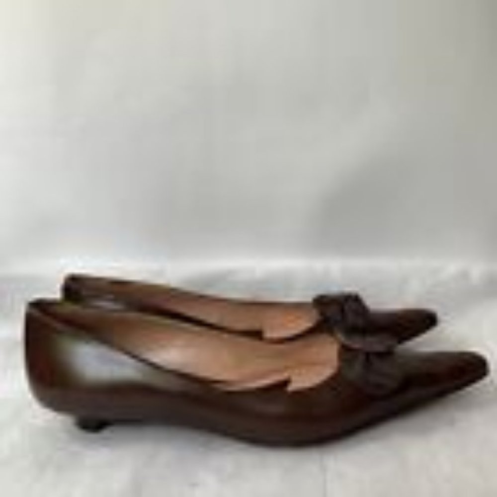 Albert Nipon Brown Leather Pointed Toe Kitten Hee… - image 4